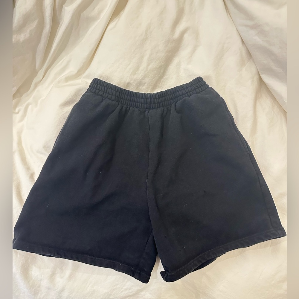 Skims black onyx boyfriend fleece high waisted shorts
